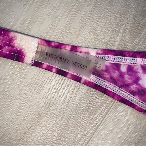 Victoria’s Secret Halter Bikini Top Swimwear  Underwire Purple White Size‎ 34A - Picture 5 of 6